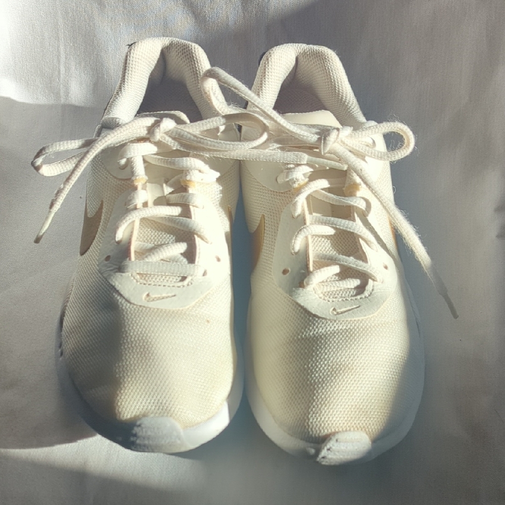 Nike Women's Off-White Sneakers